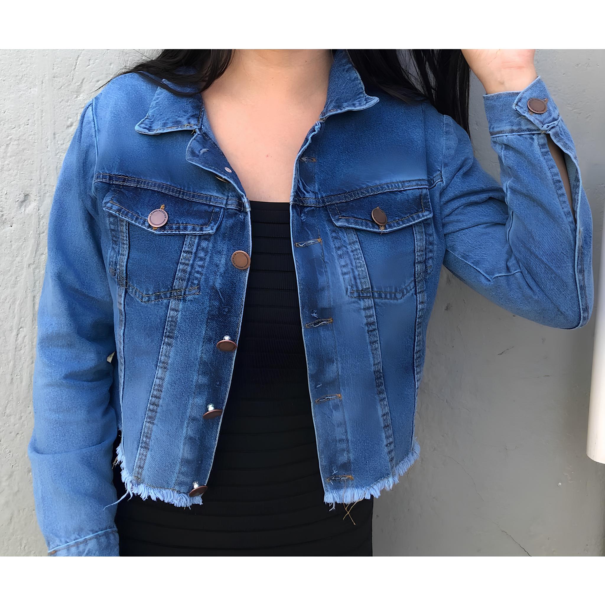 Jaqueta Jeans Cropped Feminina Destroyed – Estilo Moderno e Sofisticado